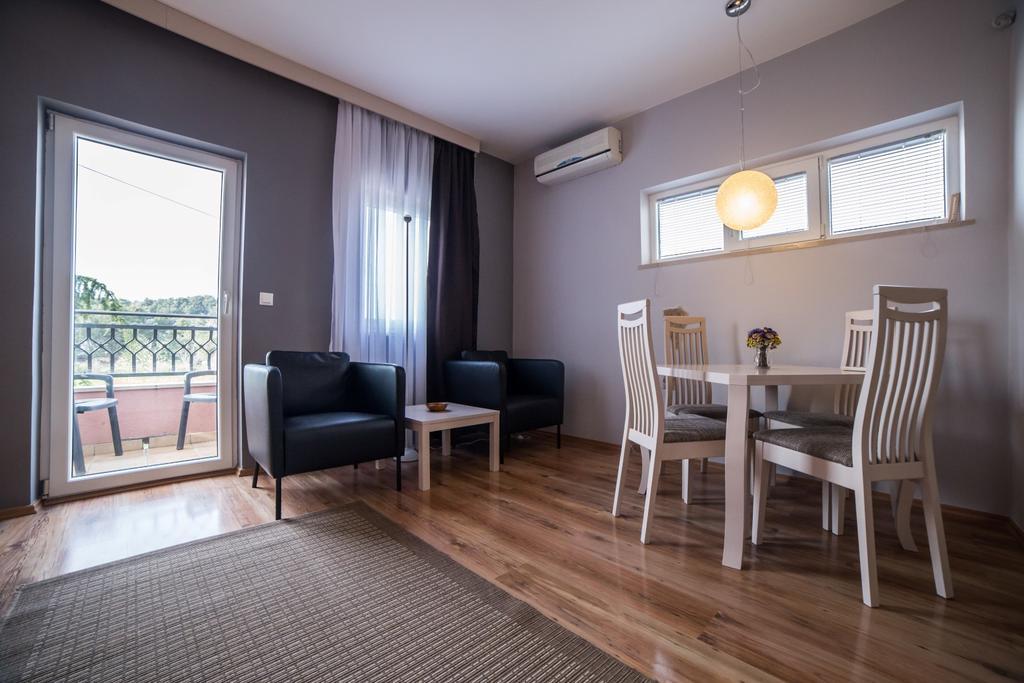 Villa Lugano Ρόβινι Εξωτερικό φωτογραφία