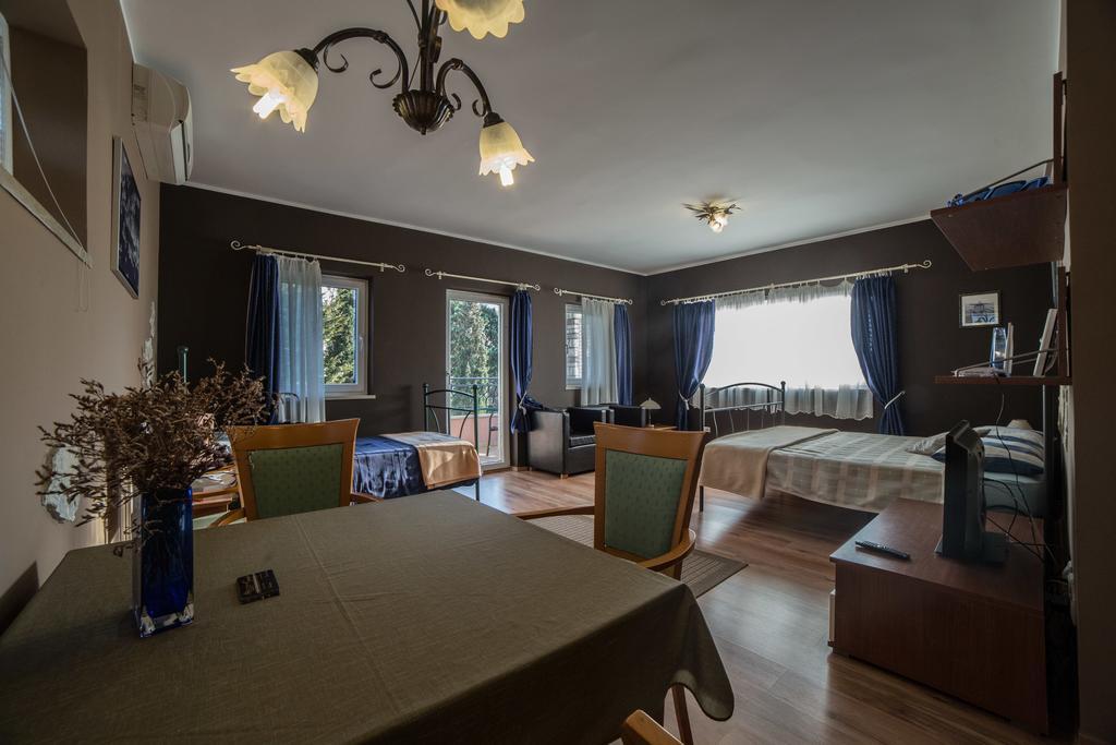 Villa Lugano Ρόβινι Εξωτερικό φωτογραφία